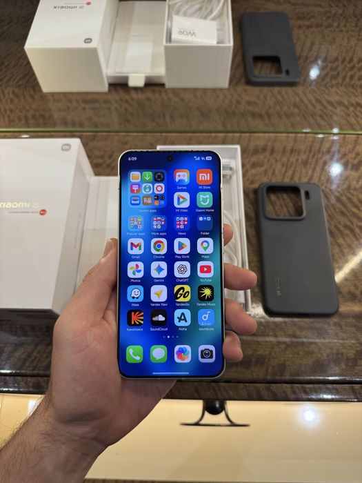 Xiaomi 15 12/256