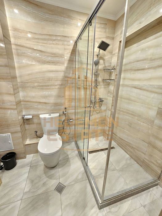 Продава се Двустаен апартамент в к.к. Златни пясъци - 62 кв.м за 2259 €/кв.м - Снимка #8