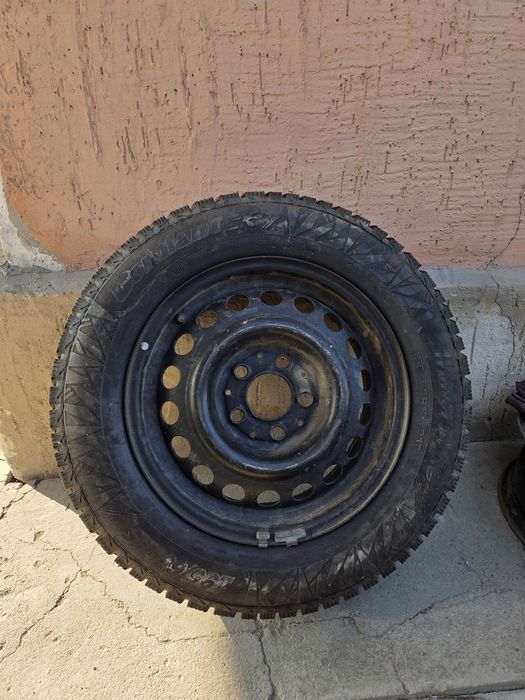 Продам колесо и 4 диска