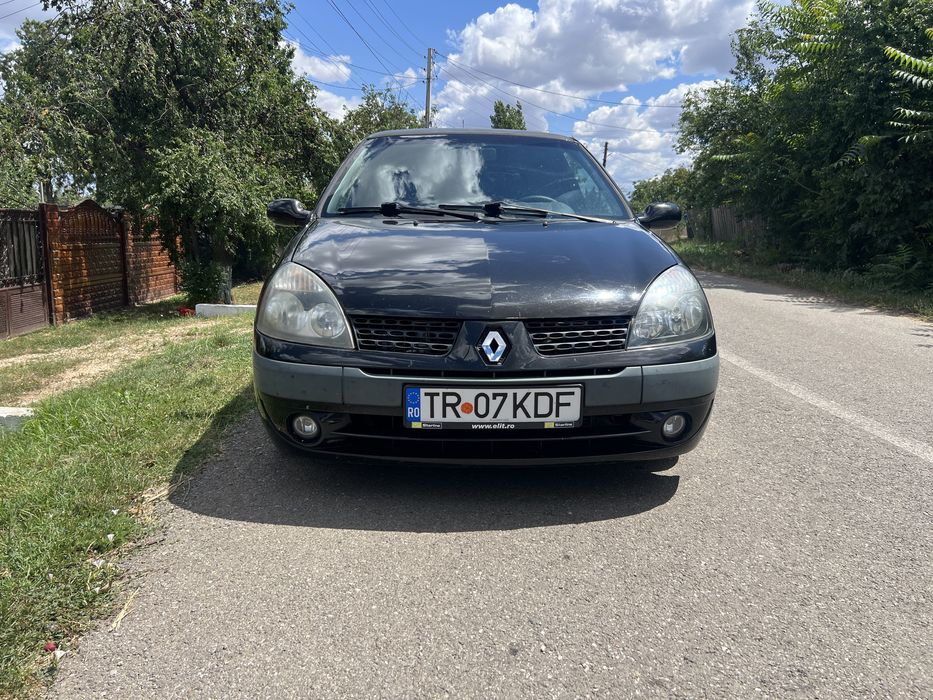 Renault Clio 2 1.6 16v Dynamique 2001