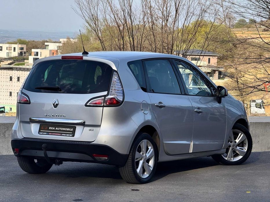 RENAULT Scenic 2012 — imagine 3