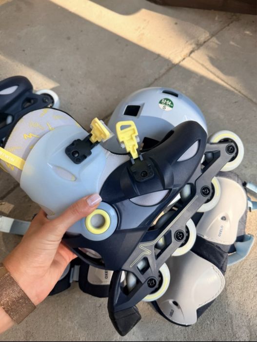 Role oxelo cu exhipament EU 32/34