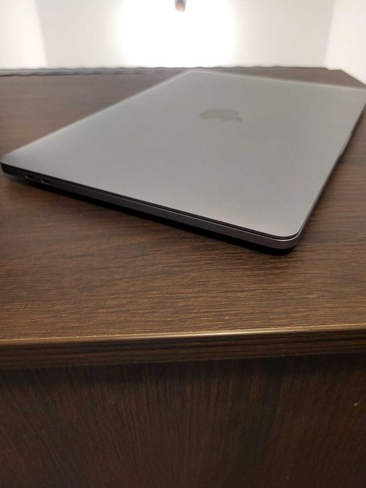 Mac Book Pro Retina M1 iunie 2022 16GB RAM 500GB SSD