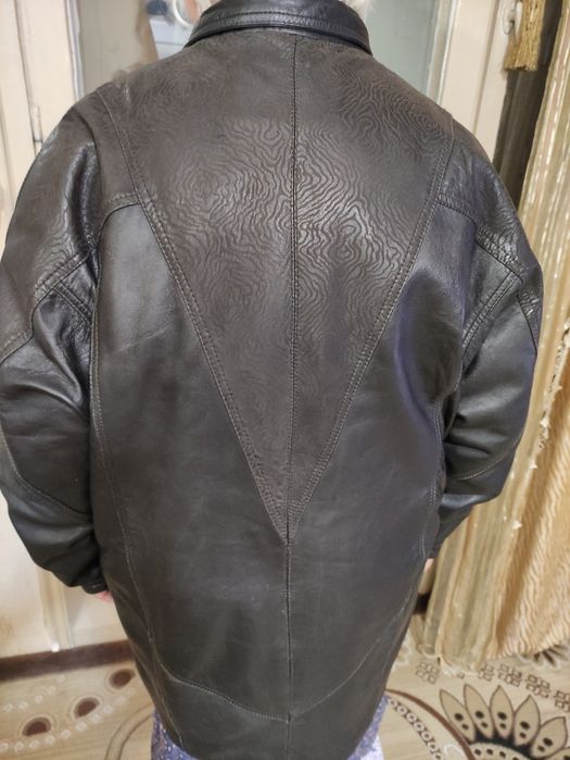 Кожаная куртка женская удлинённая