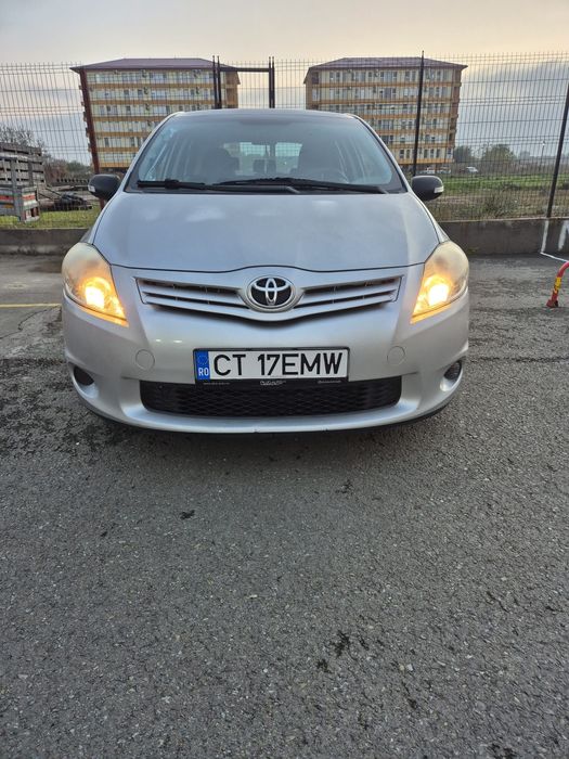 Vand Toyota Auris