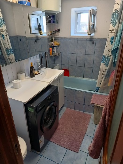 Vând apartament 2 camere