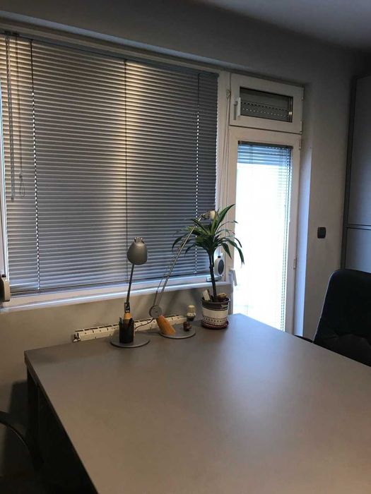 Дава се под наем Офис в София, Център - 70 кв.м за 230 € - Снимка #1