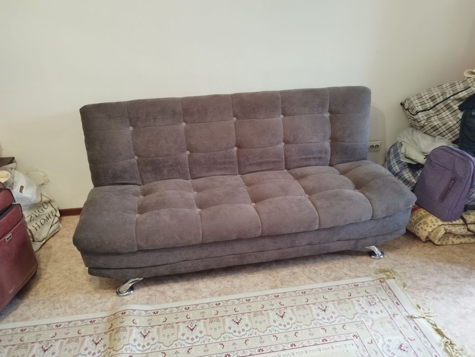 Диван мягкий велюр