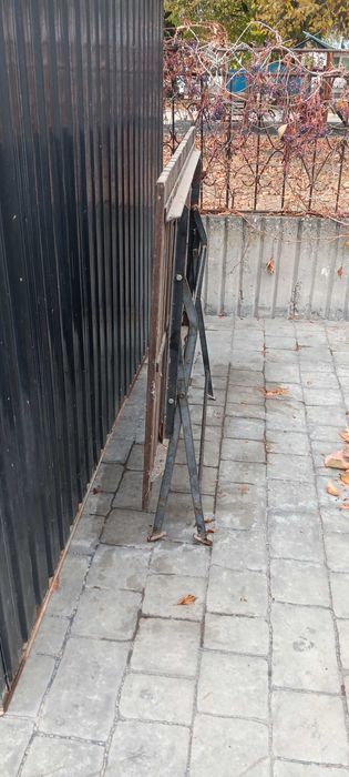 Троянски градински сгъваеми мебели,масив и ковано желязо-маса с2 пейки