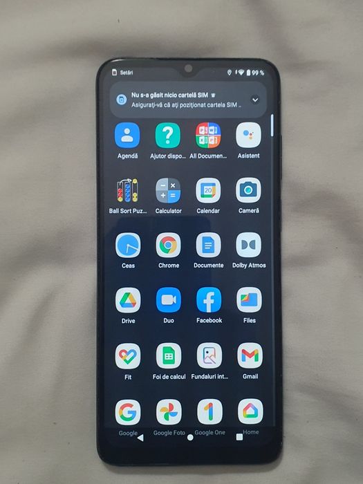 Tel. Motorola E22.