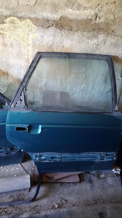 Продам запчасти на пассат б3 passat b3