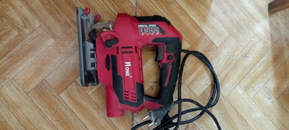 лобзик электрический