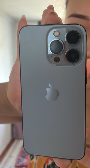 13про 128гб в отличном состояние