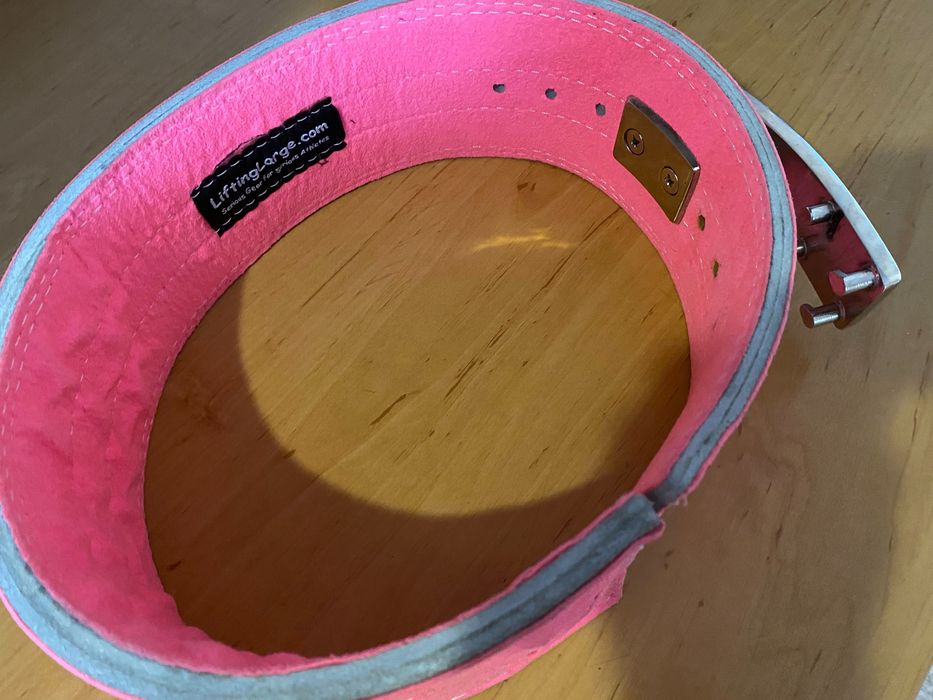 РОЗОВЫЙ пояс для приседаний