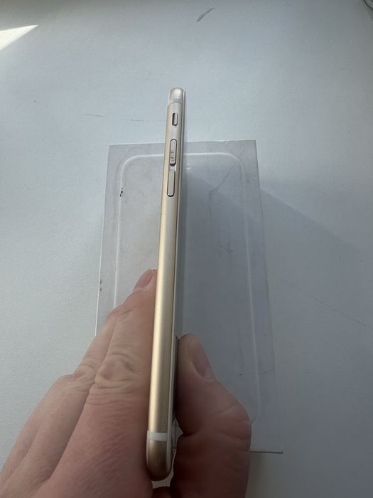 Продам iPhone 6 Gold