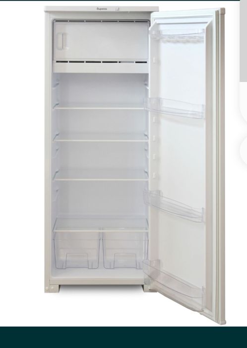 Холодильник бирюса