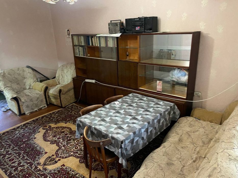 Qizlarga sheriklikka kvartira bor