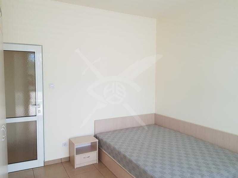 Дава се под наем Двустаен апартамент в Варна, Младост 2 - 56 кв.м за 420 € - Снимка #2