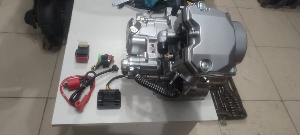 Продам двигатель 174 mn 5A, NB300