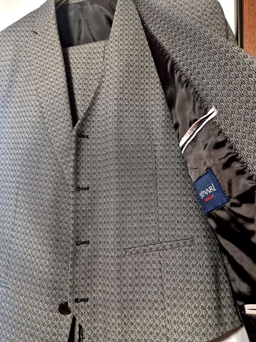 Costum barbatesc Suvari