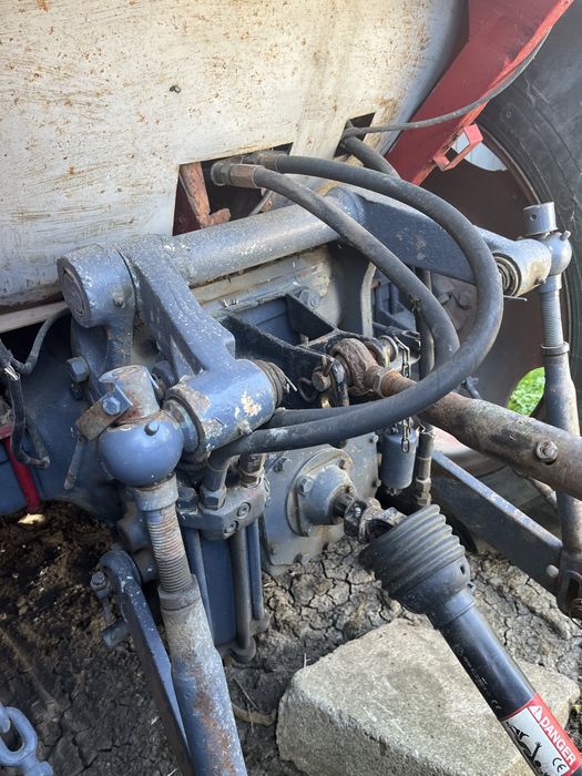 Tractor U650 cu plug