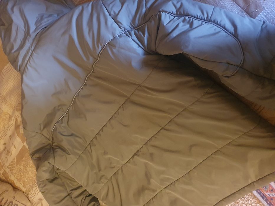 Продам куртку пуховик