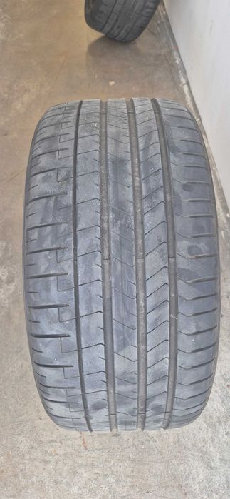 2 Anvelope Pirelli P Zero MO 275/40/19 DOT 2025