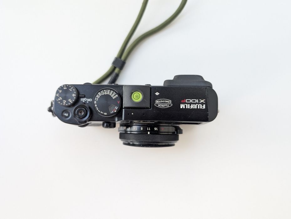 Aparat foto Fujifilm X100F