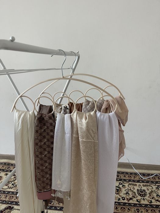 Платки новые красивые