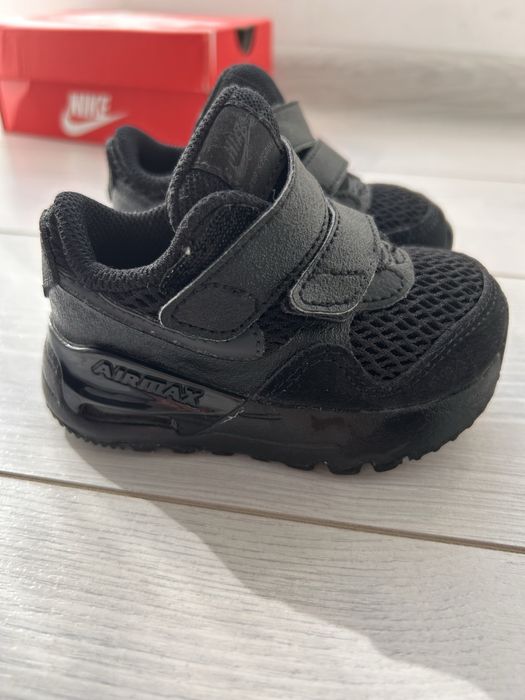 Бебешки маратонки nike air max