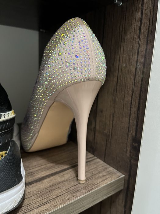 Бежови Токчета - Блестящи