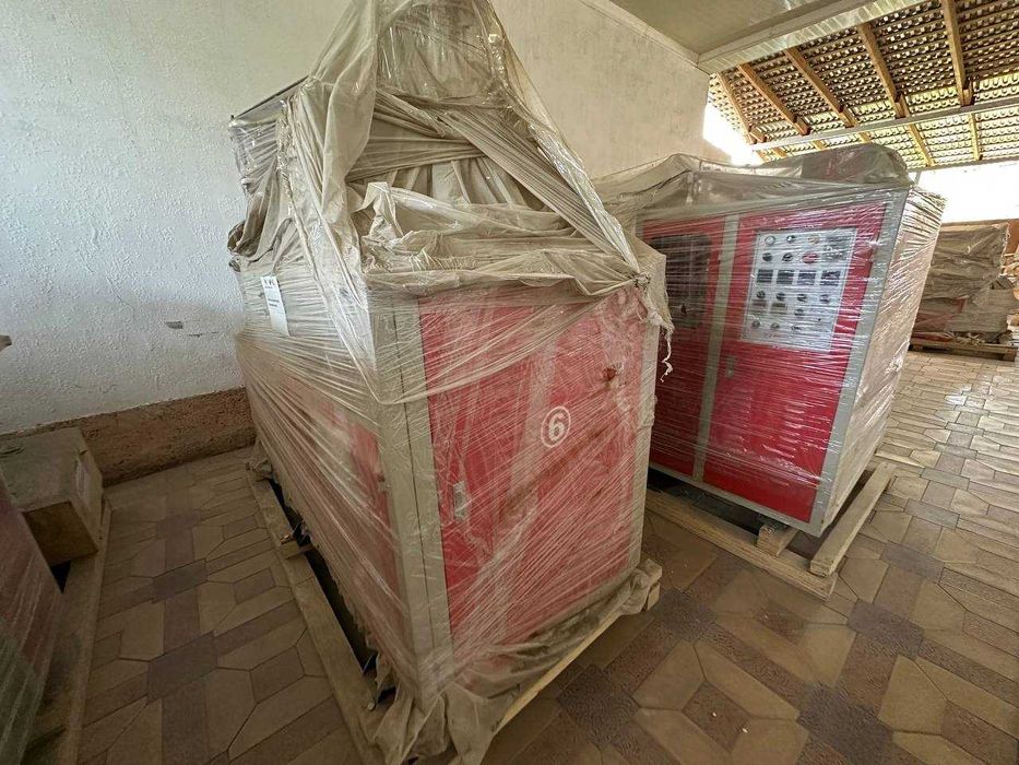 Продается комплект оборудования одноразовых бумажных стаканов