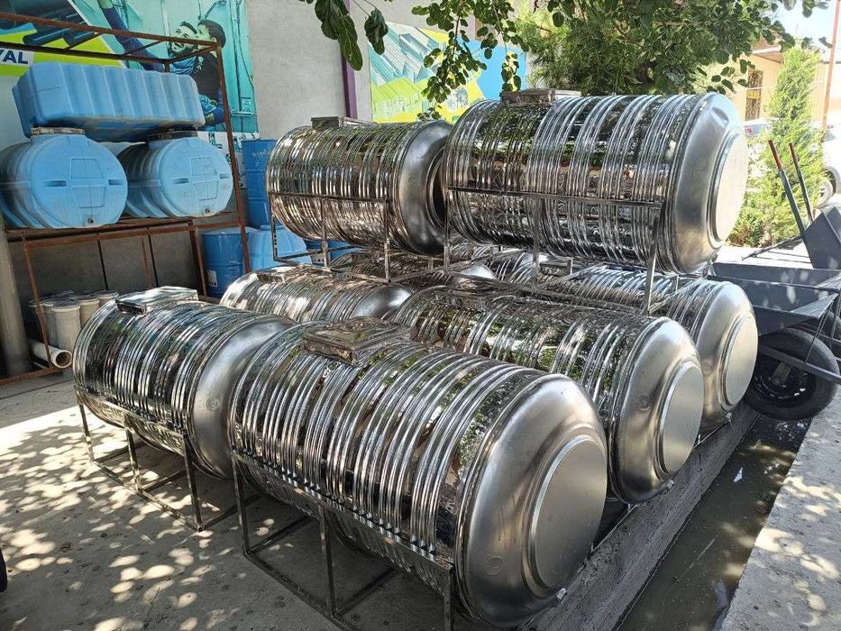 Бак (Ёмкост) для воды из нержавеющей стали марки 304 с подставкой