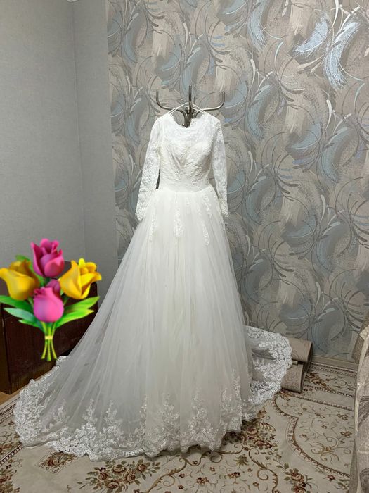 СРОЧНО ПРОДАМ,Свадебное платье