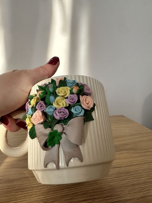 Cana lalele si trandafiri