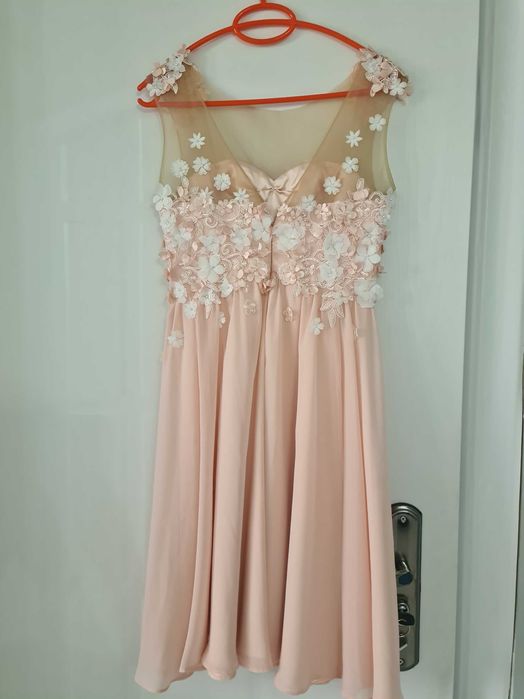 Официална рокля за повод с 3D дантела