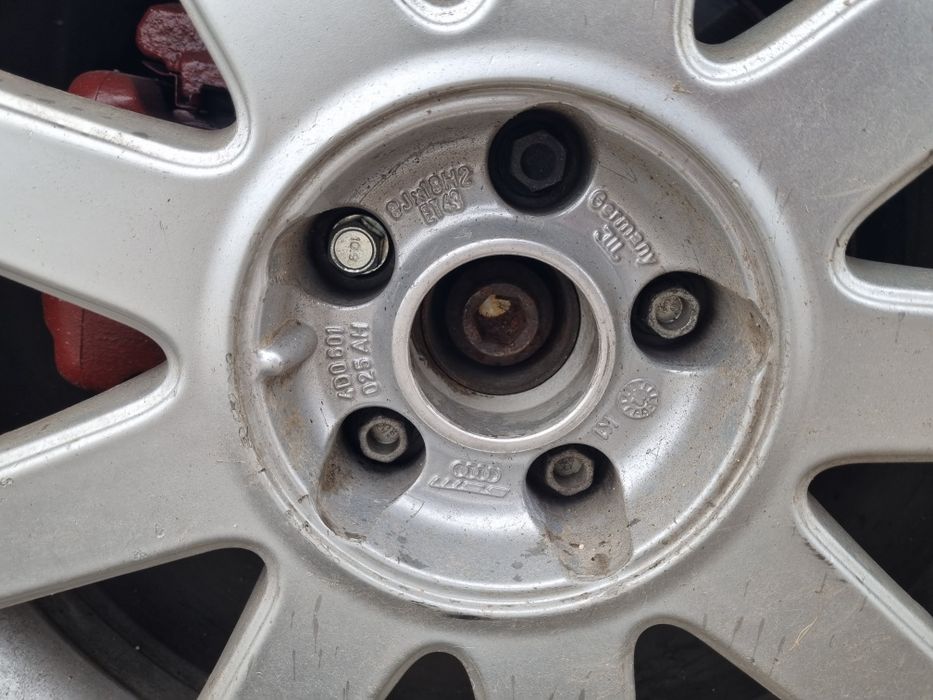 Джанти с летни гуми 5х112х18 ет 43 j8 гуми 245х45х18 летни