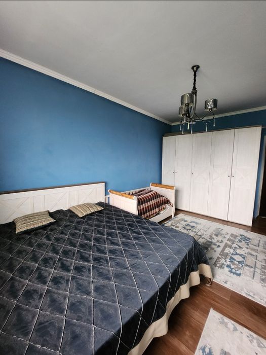 Дом 6 комнатный, 220 кв