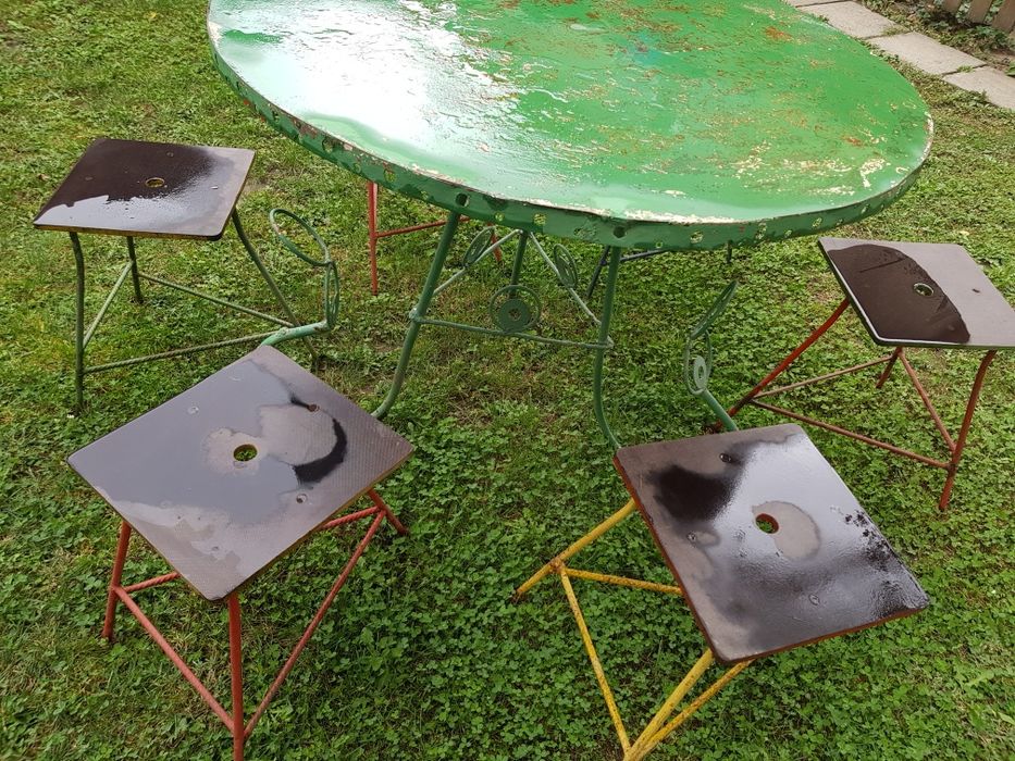 Градинска маса и столчета