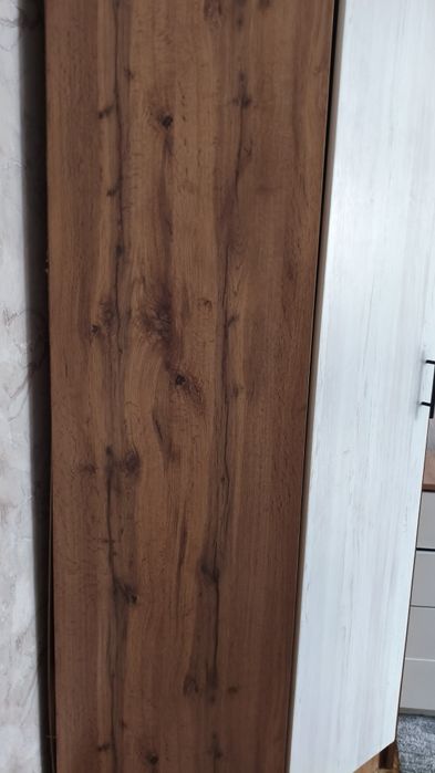 Угловой шкаф, продаем срочно