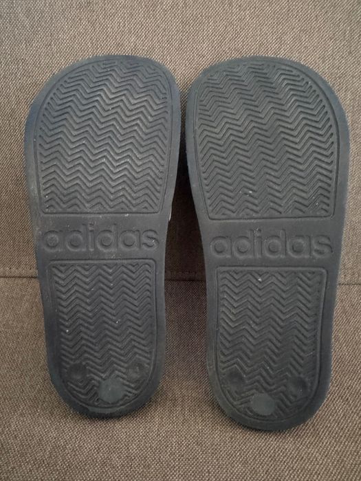 Чехли Adidas Unisex.