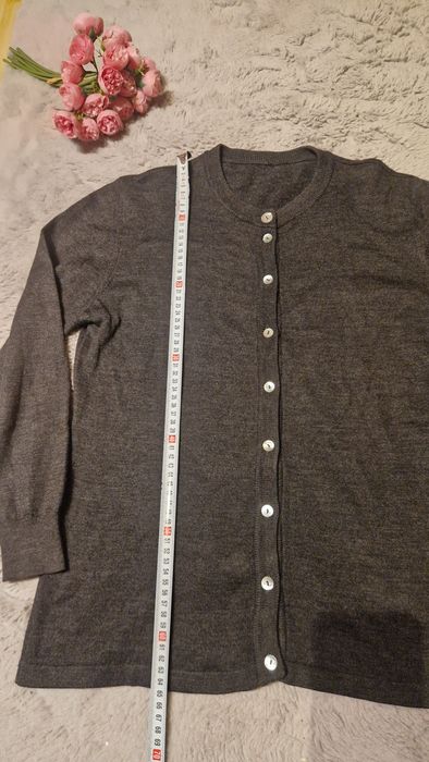 Pulover 60% lâna virgina, mărimea M-L