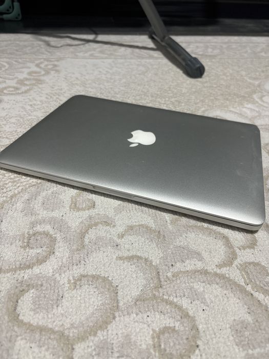 MacBook late 2013