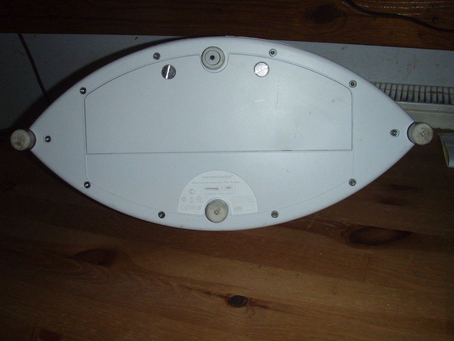 Boxa bluetooth Harman Kardon Go + Play Wireless, model pe alb