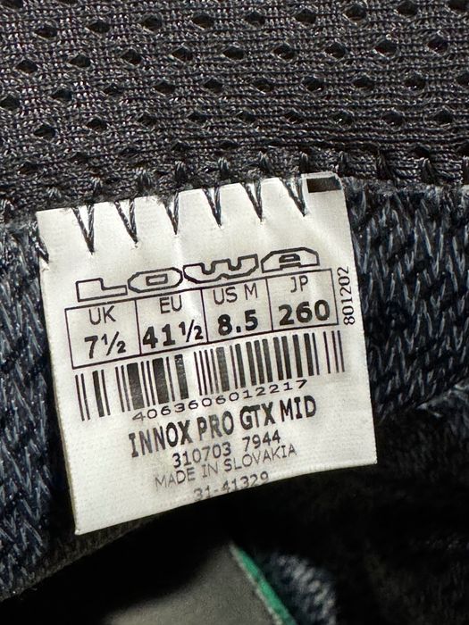 Lowa Innox PRO Gore Tex MID Boots.