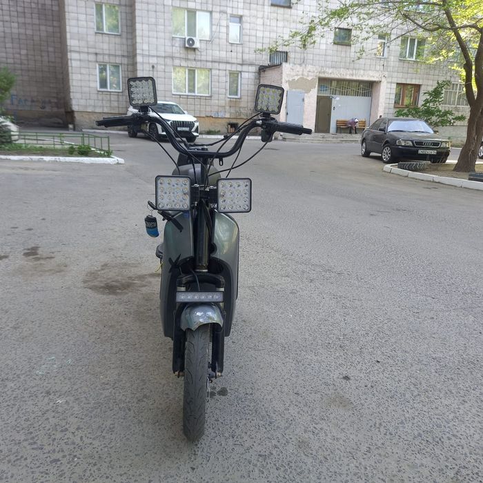 Продам электромопед.