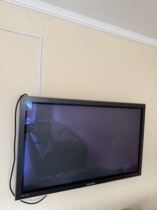 Продам телевизор Samsung