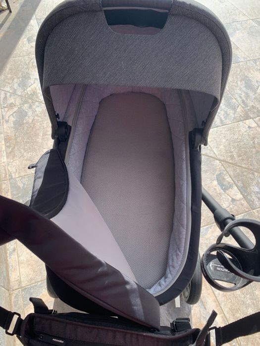 Бебeшка количка Easywalker Harvey 2 в отлично състояние