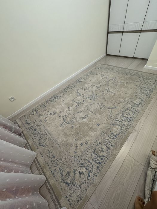 Ковер 2/3 цена 5000