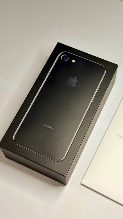 iPhone 7, с коробкой